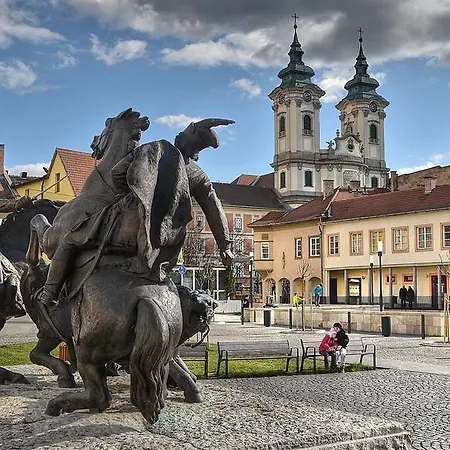 아파트 Kristaly 에게르