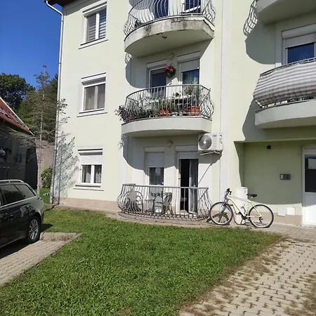 Apartament Kristaly Eger